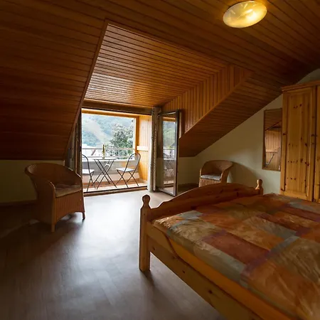 Bed & Breakfast Weingut Gerhard Trossen Krov